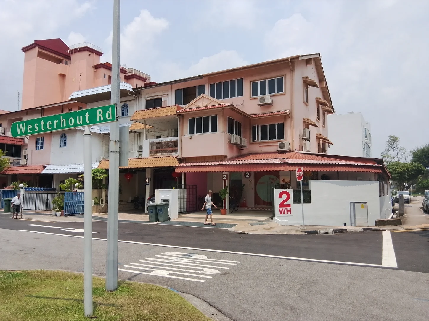 Westerhout Road No.2の店舗外観