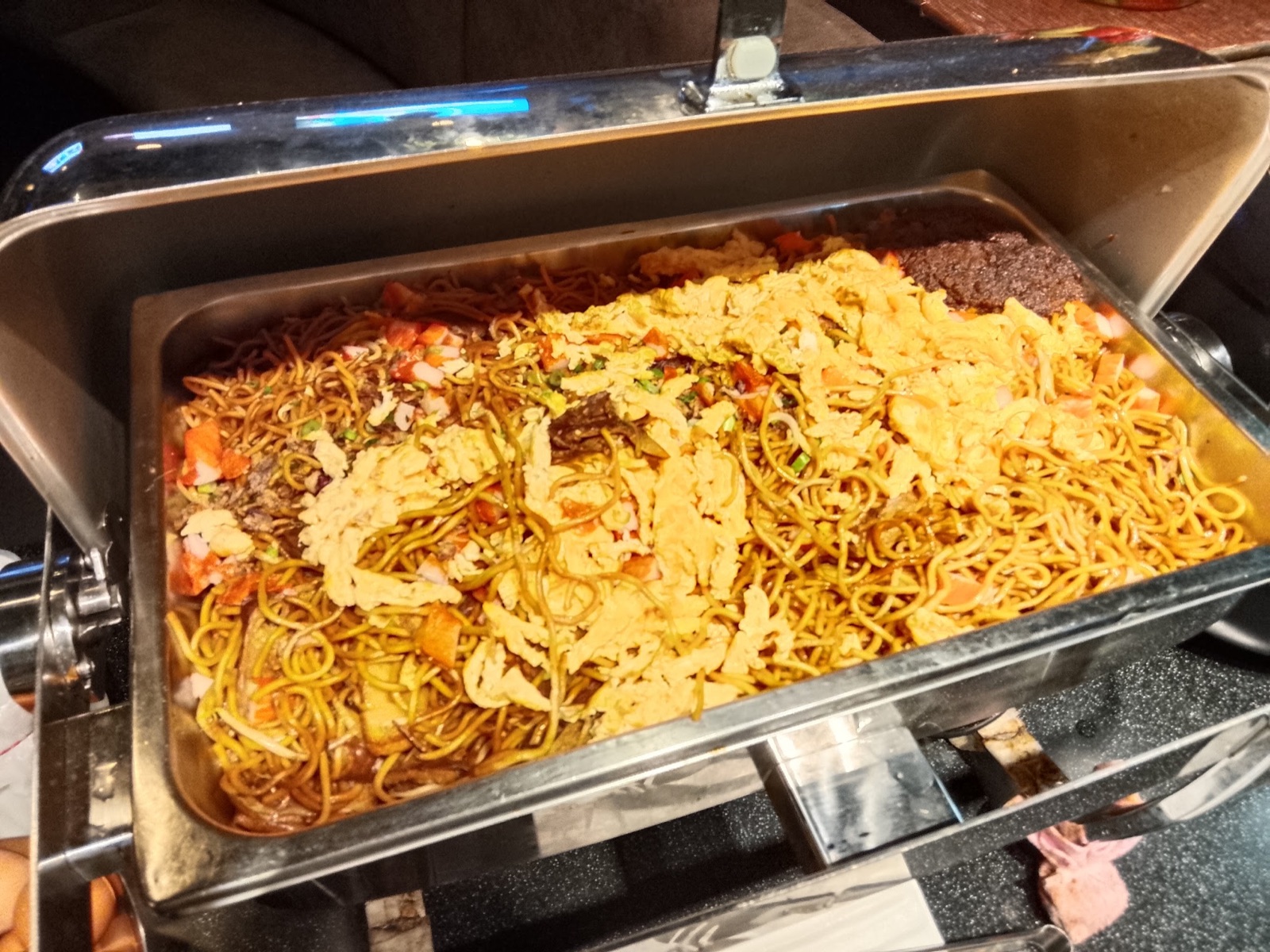 22時15分以降に並んでいた焼きそば